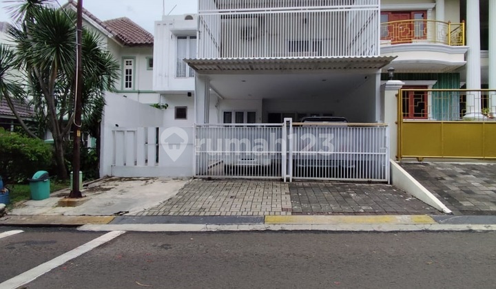 Rumah Legenda Wisata, Bogor Semi Furnished Bagus Rumah Legenda Wisata, Bogor Semi Furnished Bagus