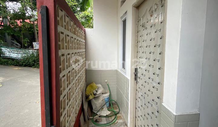 For Sale: Nice House Next to UI, Can Be Used for Boarding House 2