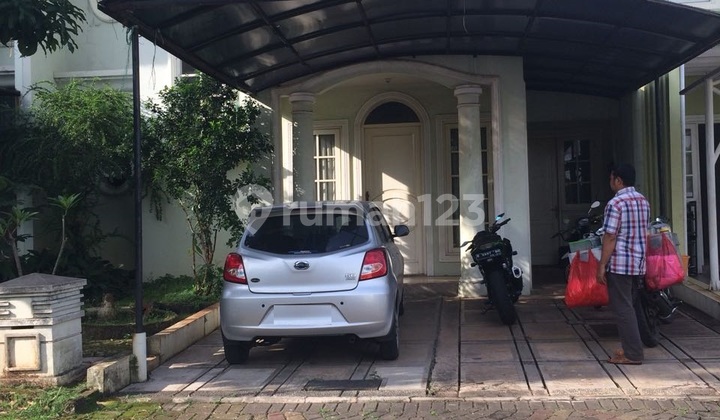 Dijual rumah murah di legenda wisata cibubur