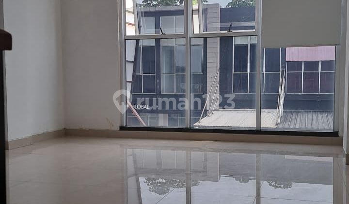For Sale: Strategic Location Shop House in Cibubur Tourist City 2