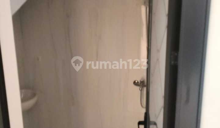 Dijual Rumah Bagus Baru Selesai Renovasi di Kotawis Cibubur 2