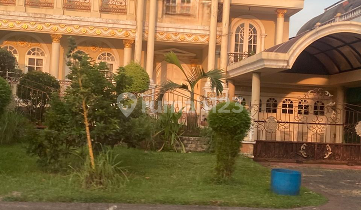 Dijual rumah bagus fullfurnish di boulevard kotawisata