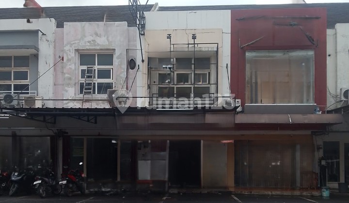 Commercial Shop for Sale, Negotiable Price in Cibubur Tourism City 1