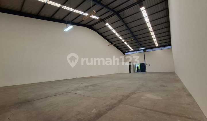 Disewakan Gudang Bagus Siap Pakai Jln. Caringin Kota Bandung