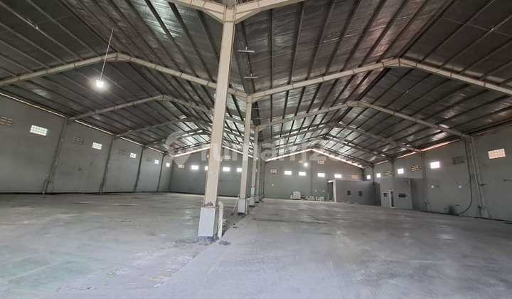 Disewakan Gudang Bagus Siap Pakai Jln. Rancaekek Bandung Timur Disewakan Gudang Bagus Siap Pakai Jln. Rancaekek Bandung Timur