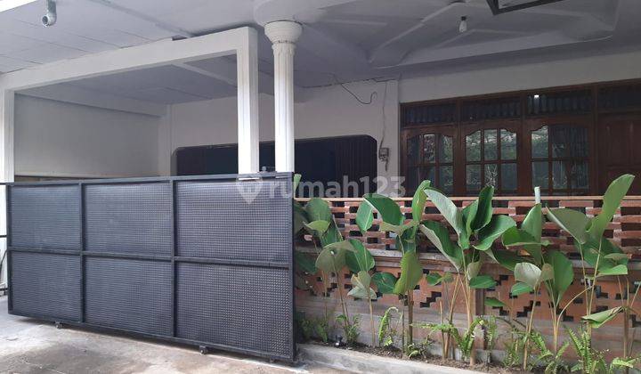 DISEWAKAN RUMAH LANTAI 2 DI PANJER - DENPASAR - BALI
 2