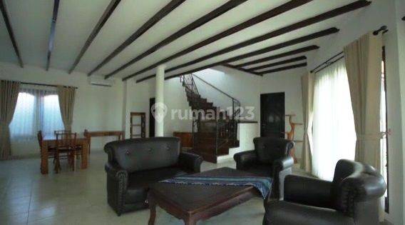 Villa View Gunung Dan Pantai Di Daerah Pantai Pabean Gianyar Bali 2
