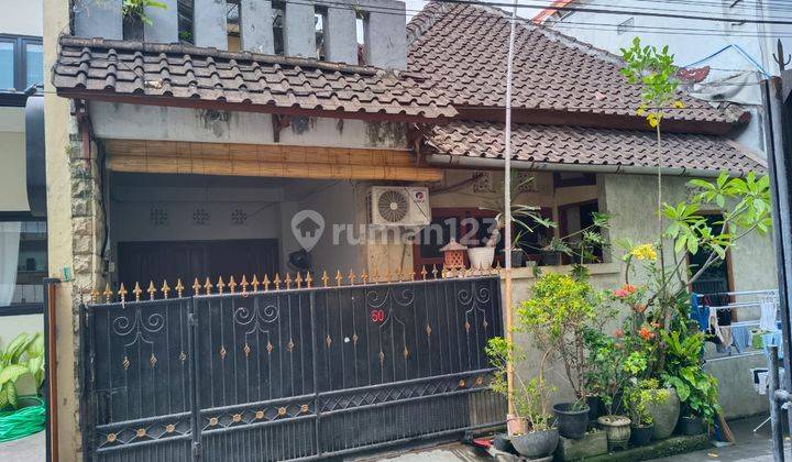 RUMAH DIJUAL SHM ATAU DISEWAKAN JANGKA PANJANG - 5 MENIT DARI PANTAI BERAWA CANGGU - BALI 1