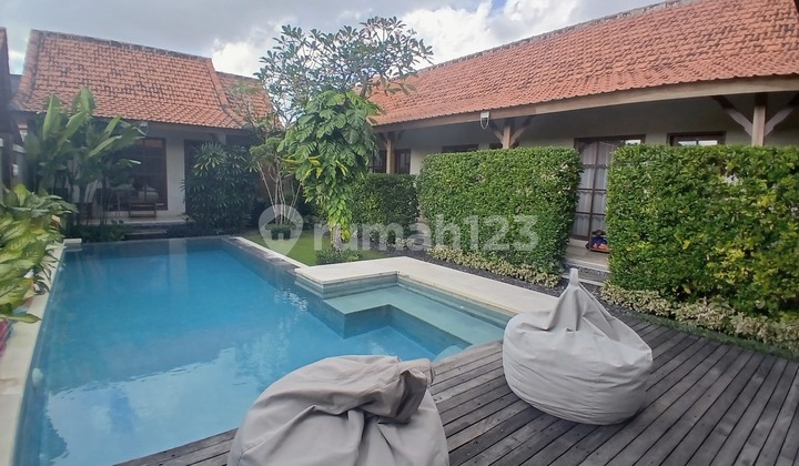 ROOM AVAILABLE FOR MONTHLY RENT IN CANGGU 1