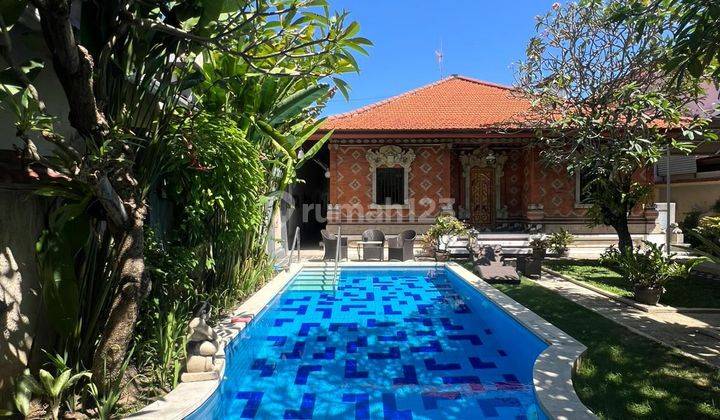 3 BEDROOMS VILLA WITH GARDEN 5 MINUTES FROM SANUR BEACH 1