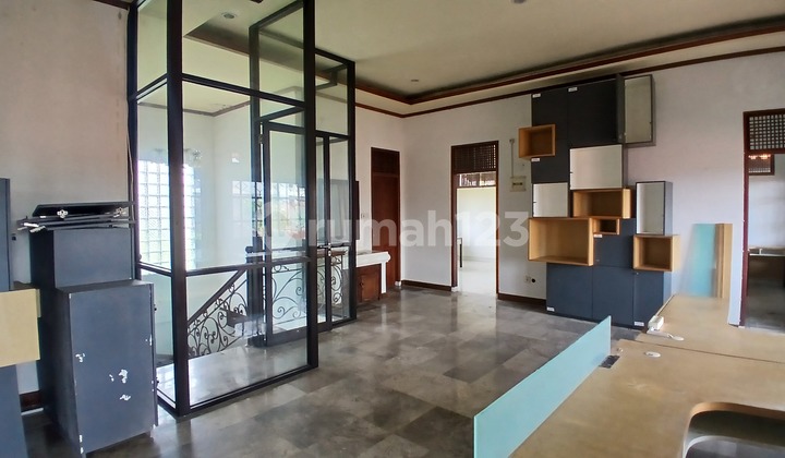 4 BEDROOMS HOUSE ON JALAN TUKAD BALIAN - DENPASAR 4 BEDROOMS HOUSE ON JALAN TUKAD BALIAN - DENPASAR