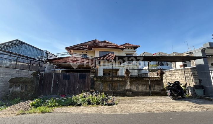 Rumah SHM 4 Kamar Tidur Butuh Renovasi Total Ubung, Denpasar Rumah SHM 4 Kamar Tidur Butuh Renovasi Total Ubung, Denpasar