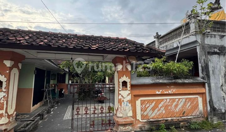 Dijual Rumah Kost Satu Lantai 8 Kamar di Nangka Selatan - Denpasar 1