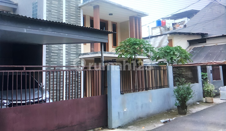 Di Jual Rumah Dekat ke MRT Haji Nawi Siap Huni 2