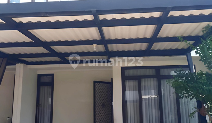 Rumah Siap Huni Posisi Hook Metland Transyogi 1