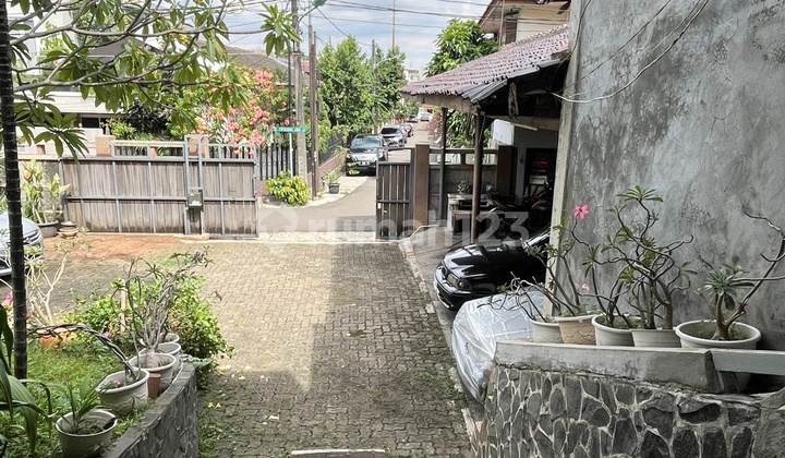 Rumah Asri Dan Luas Di Cipinang Bebas Banjir 2