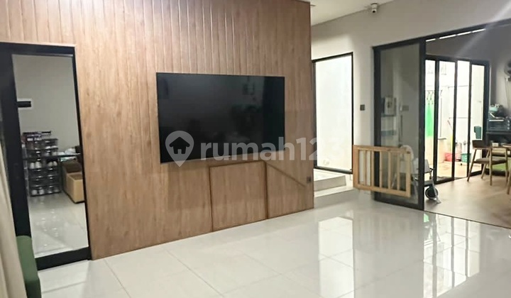 Ready-to-Live House in Cimanggis Golf Estate Cibubur Near Cimanggis Toll Road