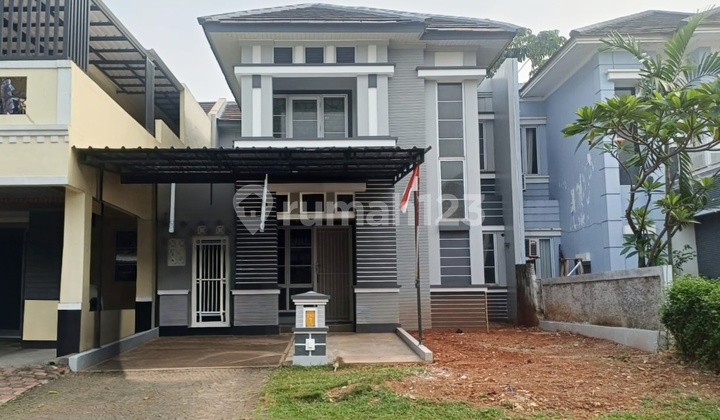 Rumah Baru Di Renovasi Di Kota Wisata Cibubur