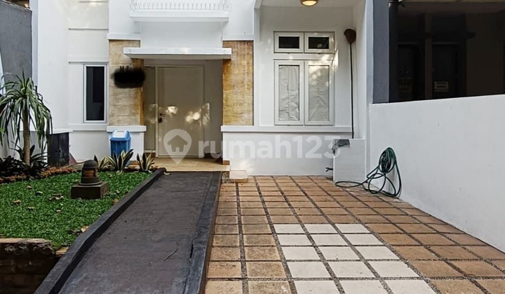 Siap Huni Di Raffles Hills Cibubur