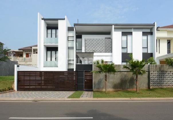 Turun Harga di Jual Rumah Siap Huni Design Modern di Kota Wisata 2Nd Boulevard Ada Kolam Renang Turun Harga di Jual Rumah Siap Huni Design Modern di Kota Wisata 2Nd Boulevard Ada Kolam Renang