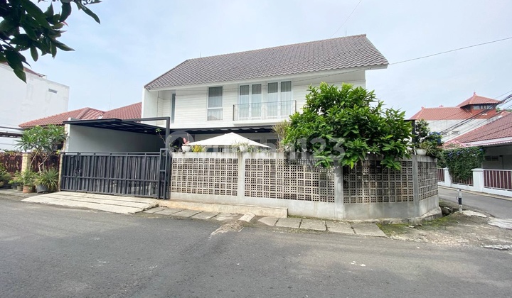 Rumah Posisi Hook Di Rancho di Tanjung Barat Rumah Posisi Hook Di Rancho di Tanjung Barat