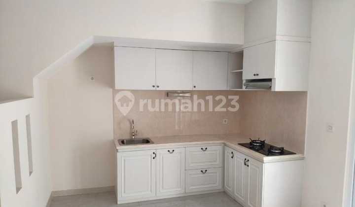 Ready-to-Occupy House in Sakura Regency 3, South Bekasi 2