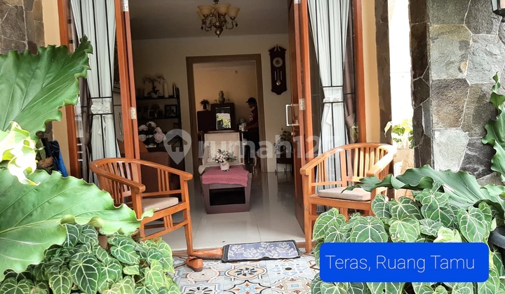 Ready-to-Live House in Front of the Park at Taman Yasmin Bogor 2