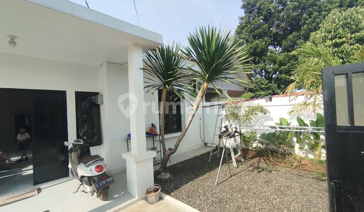 Di Jual Cepat Rumah Dengan Tanah Luas Di Cikeas Cibubur 2
