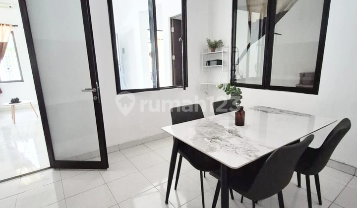 Di Jual Rumah Siap Huni di Legenda Wisata