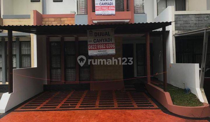 rumah 2 lantai minimalis 1