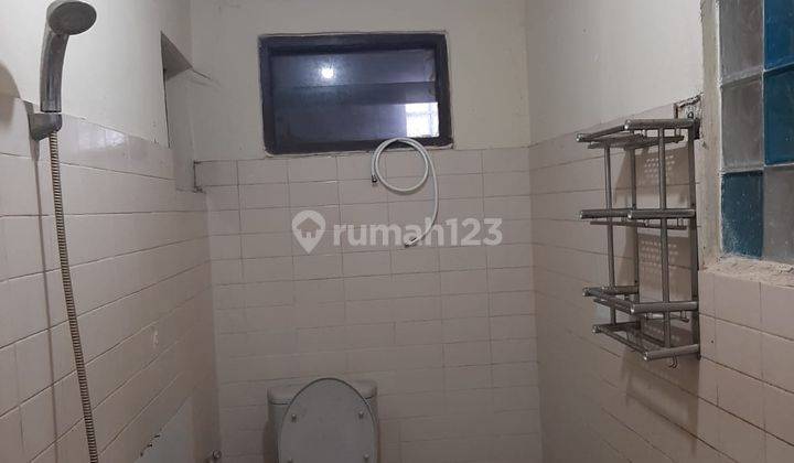 Rumah hoek Taman Cibalagung dekat stasiun Bogor 14