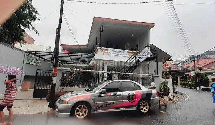 Rumah 2 lantai untuk usaha lokasi menteng 1