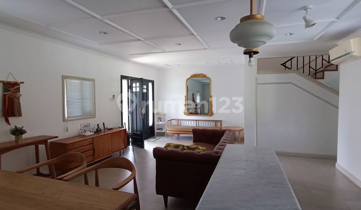 Rumah siap huni full furnish di Bogor Lakeside view Golf ada kolam renang