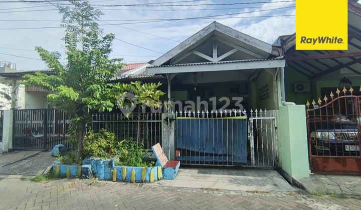For Sale: House on Kutisari Indah Street, Surabaya 1