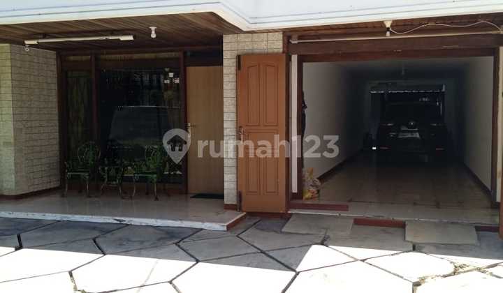 Dijual Rumah Raya Dharmahusada Surabaya 2