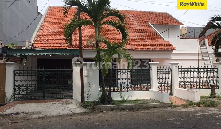 Disewakan Rumah Dharmahusada Surabaya 1