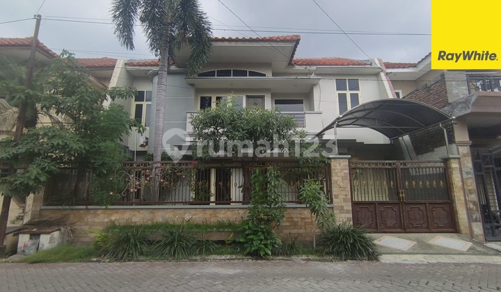 For Rent: 2-Story House in Mulyosari, Surabaya 1