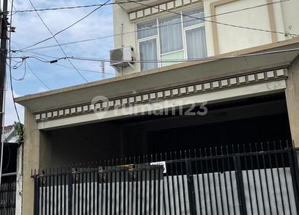 Disewakan Ruko Simpang Darmo Permai Surabaya 1