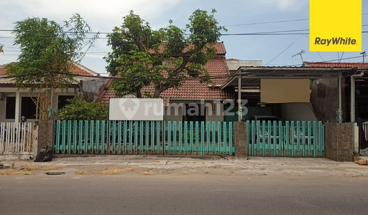 For Sale Gayungsari Surabaya House 1