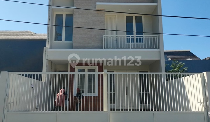 Dijual Rumah di Gayung Kebonsari Surabaya