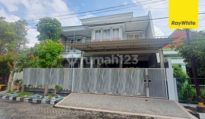 Dijual Rumah 2 lantai di Jl Manyar Kartika Surabaya 1