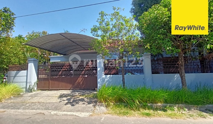 Disewakan Rumah Di Nginden Intan Surabaya 1