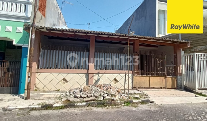 Disewakan Rumah Di Sutorejo Surabaya 1