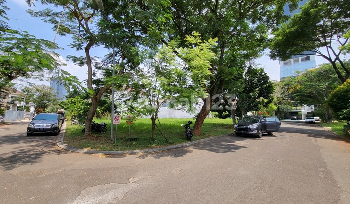 Land parcel for sale, ready to build, corner position (HUK), in the Aurora Cluster, Sutera Renata, Alam Sutera. Kunciran. Pinang. Tangerang, Tangerang. Land parcel for sale, ready to build, corner position (HUK), in the Aurora Cluster, Sutera Renata, Alam Sutera. Kunciran. Pinang. Tangerang, Tangerang.