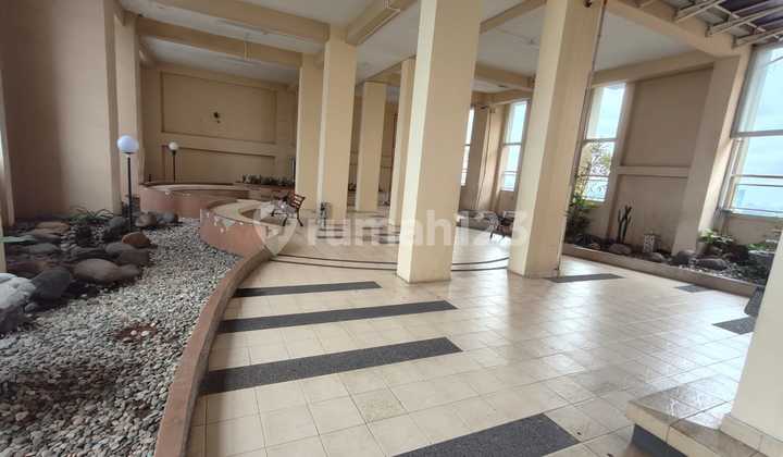 Dijual Murah dibawah NJOP Apartemen Green Palm Residence Tower B Lantai 16. Kresek Duri Kosambi. Cengkareng. Jakarta Barat. 