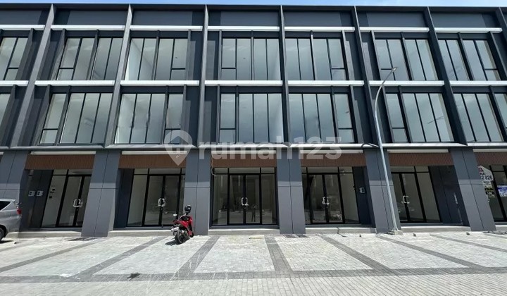 Hampton East Ruko Modern Baru di Gading Serpong