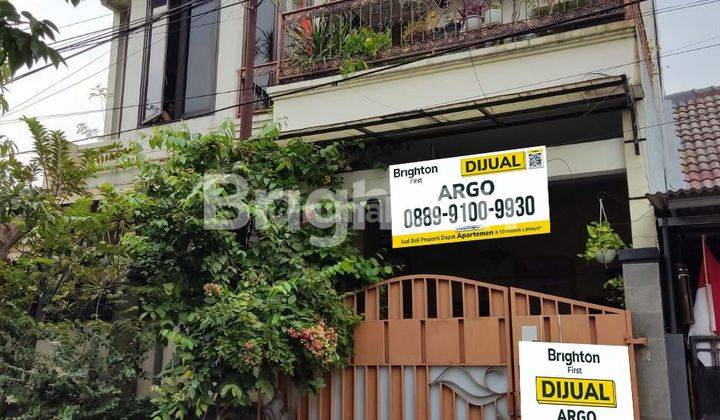 RUMAH 2 LANTAI SIRKULASI TERBAIK VILLA BOGOR INDAH 1