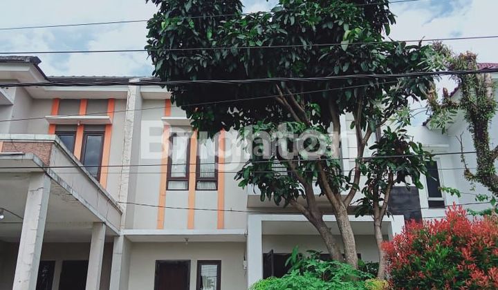 TURUN HARGA RUMAH 2 LANTAI CANTIK DAN TERAWAT NORMAL 1,3M JADI 1,15M 2