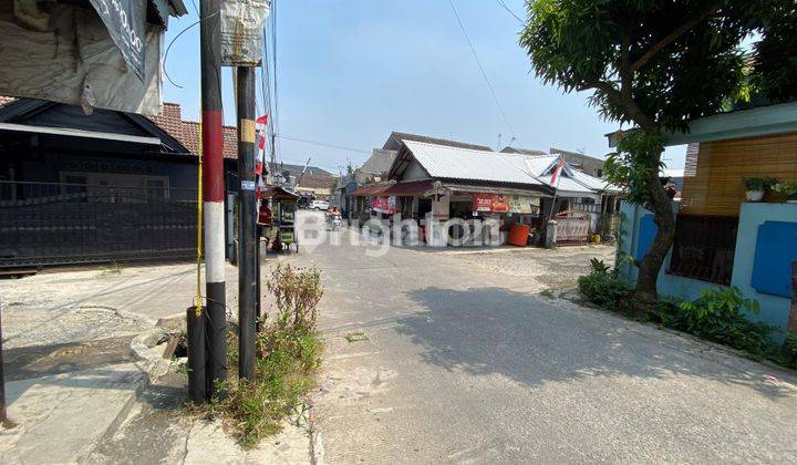 DI  RUMAH DAN TOKO TAMAN DI PAGELARAN CIOMAS 1