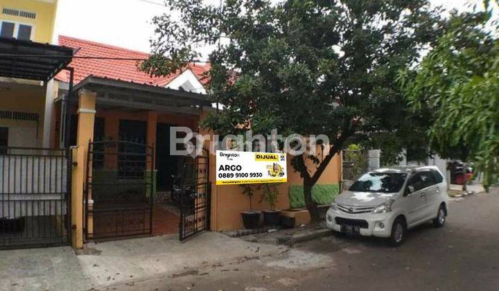 RUMAH MENARIK DALAM PERUMAHAN SEBERANG KOLAM RENANG VILLA BOGOR INDAH 1